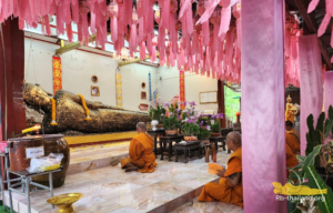 วัดศรีมหาโพธิ์ วัดพระนอน