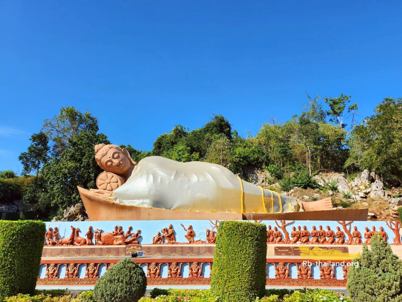 วัดถ้ำพุหว้า วัดพระนอน