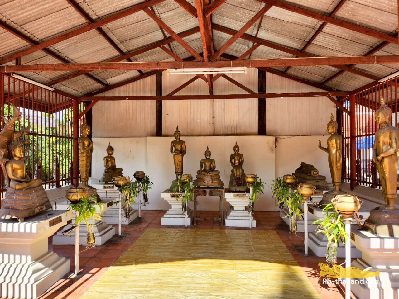วัดหมื่นเงินกอง วัดพระนอน